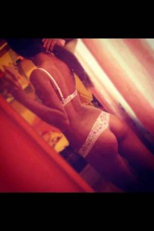 Photo of Shannon, 28, adult dating profile from New York