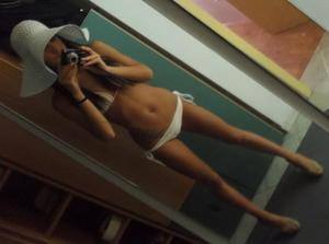 Yasmine, 30 in Texas | Younger Adult Woman, Older Men