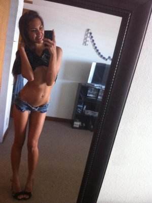 Daniella (18) from California profile image