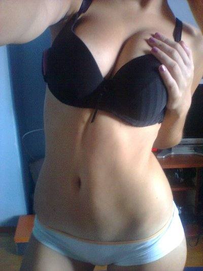 Madyson (28) in Georgia | Casual Dating with Older Men