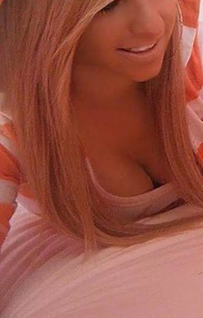 Meet Carli from Michigan (25) | Discreet Adult Dating