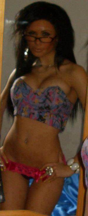 Briana, 18, casual dating profile photo in Tennessee