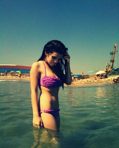 Marisa, 27, Alberta | No-Nonsense Hookup Profile