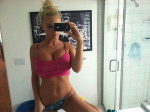 Olivia, 29, casual dating profile photo in Virginia Beach, VA