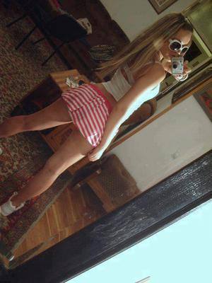 Meet Audrey (26) from Illinois | Explicit Casual Dating