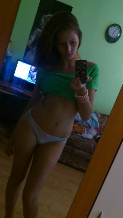 Meet Lola (27) from Indiana | Explicit Casual Dating