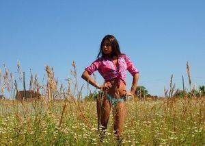 Connect with Julie (27) | Alberta Adult Fun