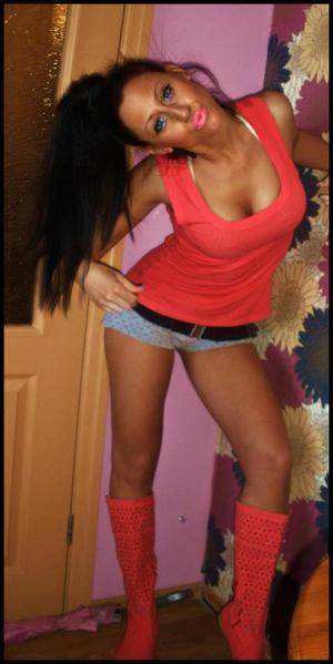 Photo of Destini, 18, adult dating profile from Gilbert, AZ
