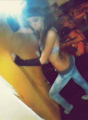 Dating profile image of Adrienne, age 26, Sacramento, CA