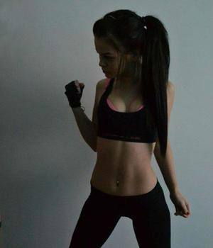 Adult dating profile photo of Dianna (23) in Clifton Forge, VA