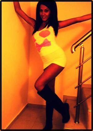 Anahi (29) profile photo in Toronto, ONT