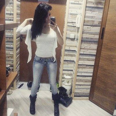 Meet Kiera (23) from Kentucky | Explicit Casual Dating