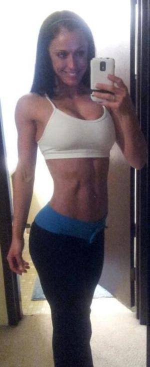 Danielle, 18, Ontario | No-Nonsense Hookup Profile