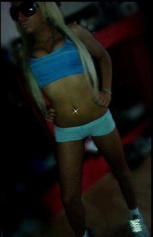 Kylee (18) in Alberta | Direct Adult Encounters