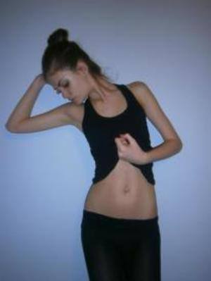 Elise, 26, Ontario | No-Nonsense Hookup Profile