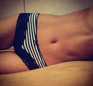Tobi from Warwick, Rhode Island is looking for adult webcam chat