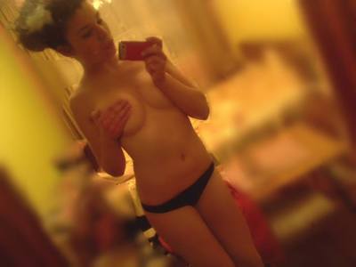 Lucille from De Valls Bluff, Arkansas is looking for adult webcam chat