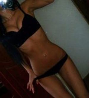 Jayme from California is looking for adult webcam chat