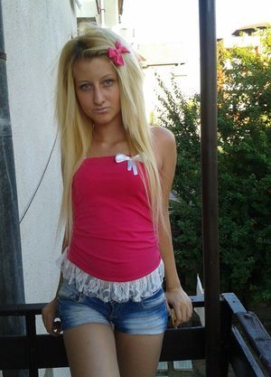 Liana from Arizona is interested in nsa sex with a nice, young man