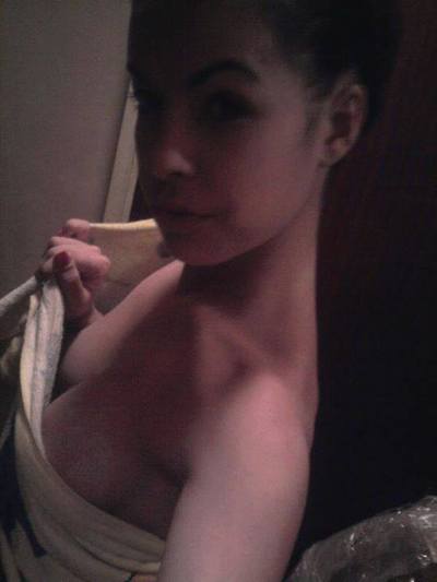 Drema from Concord, New Hampshire is looking for adult webcam chat