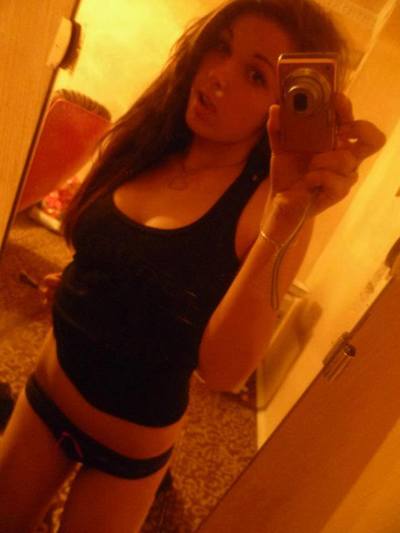 Lilliam is a cheater looking for a guy like you!