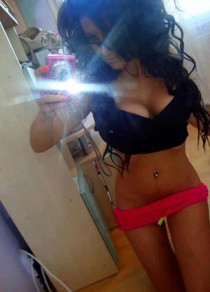 Terese from Wisconsin is looking for adult webcam chat