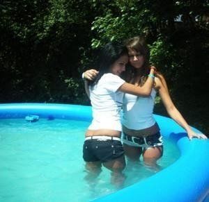 Looking for local cheaters? Take Cheryl from Washington home with you