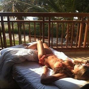 Katharine from Virginia is interested in nsa sex with a nice, young man